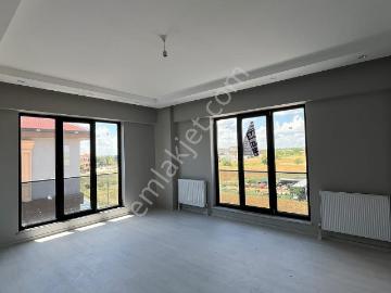 Kırklareli Merkez İstasyon Mahallesi Site İçinde Sıfır 2+1 Daire