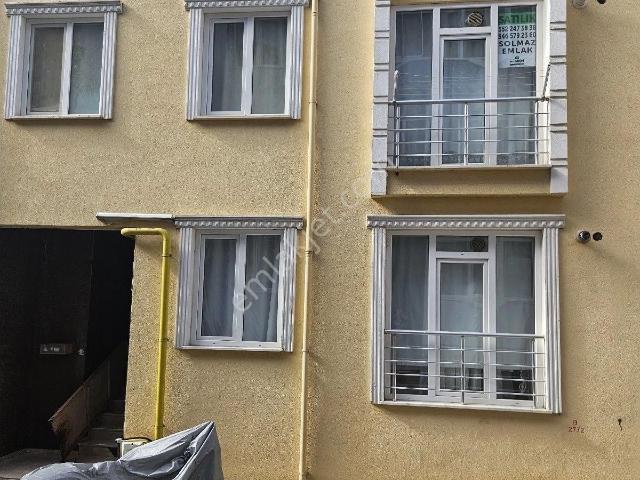 Kırklareli Merkez Karacaibrahim Mahalkesinde Amerikan Mutfaklı Eşyalı Satılık 2+1