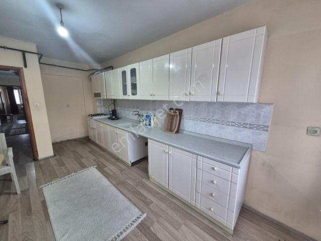 Kırklareli Çarşıda Depo Avm Üzerinde Kiralık 3+1 Eşyalı Daire