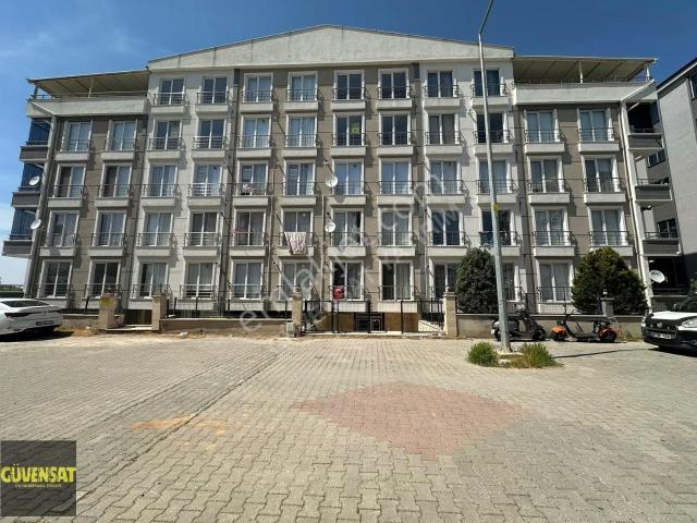 Kırklareli Cumhuriyet'te Sıfır 2+1 Dubleks Daire