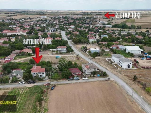 Kırklareli Kavaklı'da Satılık 479 M² İki Katlı Müstakil Villa