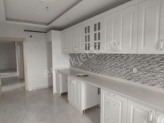 Kırklareli/merkez Bademlik Mahallesinde Satılık 3+1 Daire