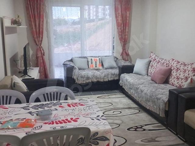 K.S.Ü ÜNİVERSİTE BÖLGESİNDE EŞYALI ÖNÜ TERASLI 40 M2 1+1 KİRALIK DOĞALGAZLI DAİRE