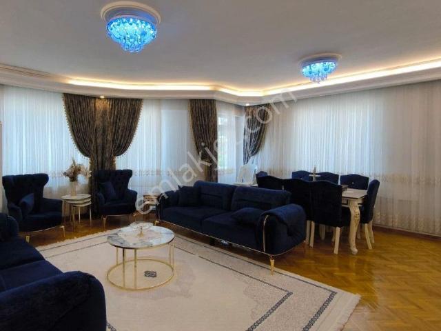 Kısacık'dan Kaçmaz Fırsat Değirmiçiğemde 3+1 Satılık Daire