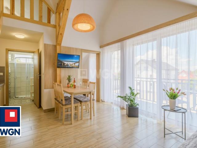Atrakcyjny apartament 30 m2 z balkonem w Kątach Rybackich