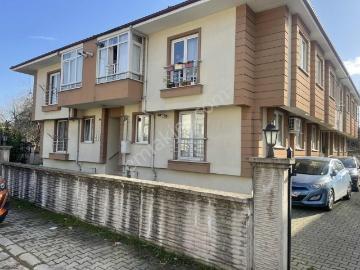 K Terminale Giderken 2 Katlının 1 Katı Çarşıya Yürüme Mesafe