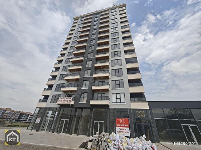 K.TOPÇU'DAN YEŞİLOVA MH. 2+1 82M2 1.KAT ÇİFT BANYOLU sıfır bina