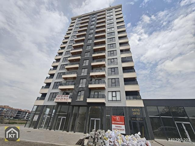 K.TOPÇU'DAN YEŞİLOVA MH. 2+1 82M2 5.KAT ÇİFT BANYOLU sıfır bina