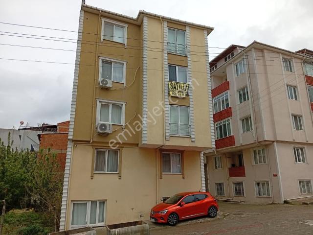 Kıyıkta Caddeye Yakın, Masrafsız, Ara Kat 2+1 Daire