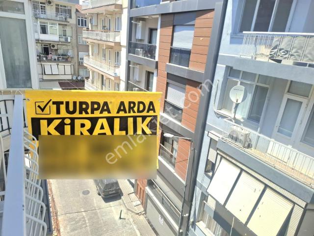 K.yaka Bahariye Mah. Çarşı Ve Adliye Yakını Çift Cephe Daire