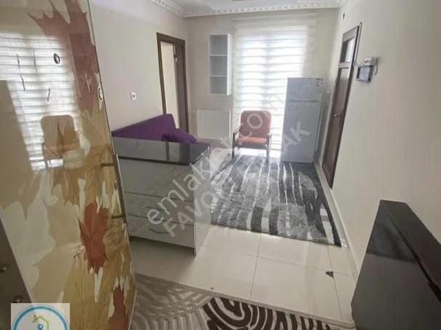 Kız Öğrenciye Kiralık İyaşa 7 8dk 1+1 Apart