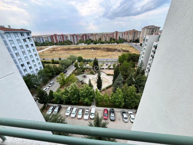 Kızılçam Sitesi 2+1 Ön Cephe Site İçi Kiralık Daire