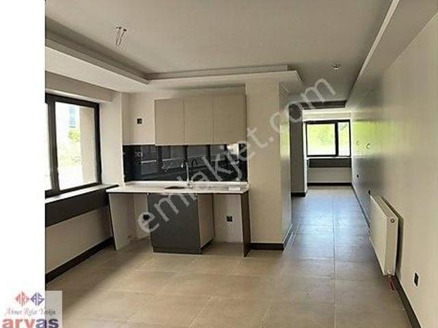Kızılay Gmk Bulvarı Demirtepe Metro İstasyonunda 1+0 Daire