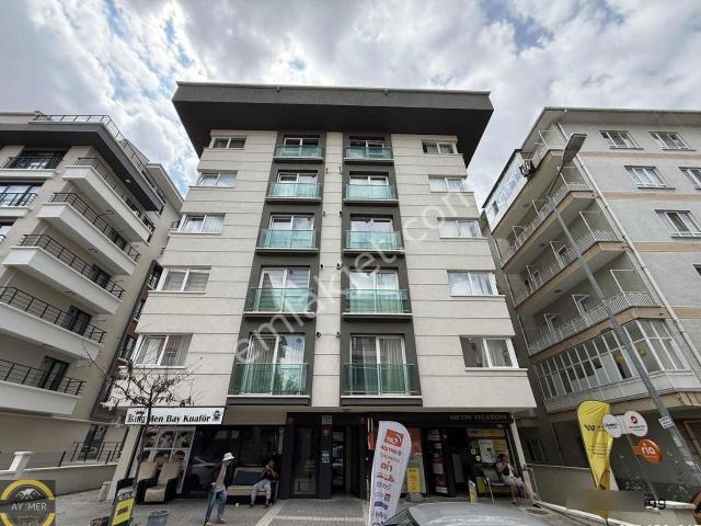 Kızılay İçel Sokakta 1+1 Yeni Bina'da Eşyalı Kirlık Daire