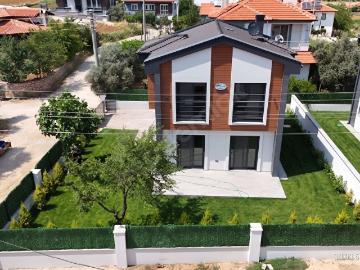 Kızılağaçta Akyakaya 10 Dakika Tam Müstakil Bahçeli Villa