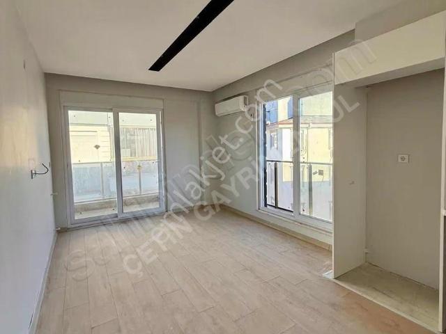 Kızılarıkta Kullanılmamış, Güney Cephe 1+1 Satılık Daire