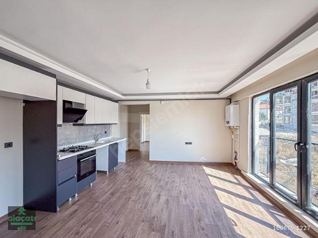 Kızılcaşar Yüksek Giriş Kombili Boş 1+1 Kiralık Daire