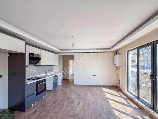 Kızılcaşar Yüksek Giriş Kombili Boş 1+1 Kiralık Daire