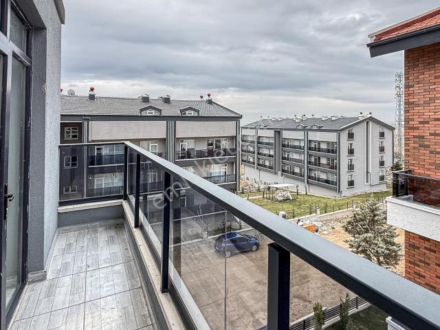 Kızılcaşar'da Bağımsız Mutfaklı 3+1 Kiralık Daire