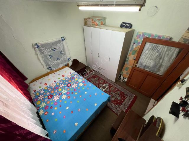 Kızılkeçili Köyünde Satılık Müstakil Köy Evi