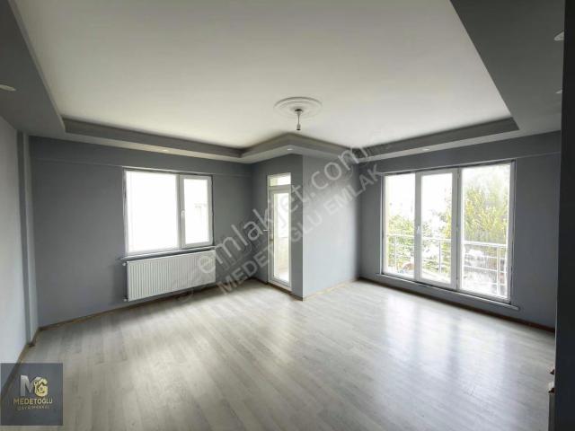 Kızılpınar Kahvaler Duragında Salı Pazarı Mevki Kiralık 3+1