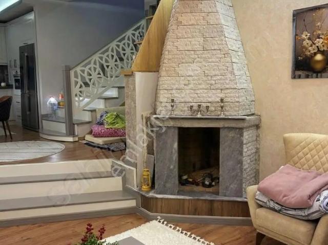 Kızılseki Köyünde 3800m² Arazı Üzerinde 5+1 288m² Dublex Villa