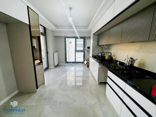 Kızlarpınar Cad 10.kat 3+1 130 M2 Ultralüx G.odalı E.banyolu