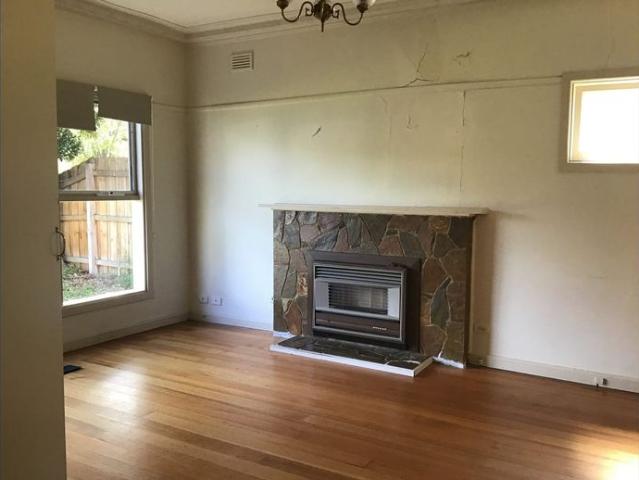 KC & CO PROPERTY GROUP are excited to bring you excellent opportunity in the hustle and bustle of clayton!