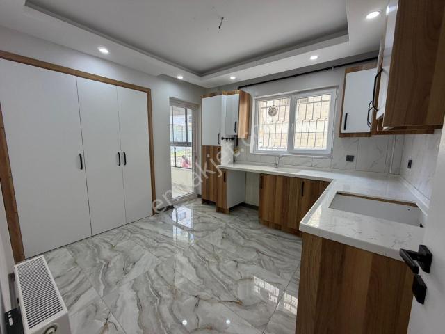Kc Emlaktan 29 Ekimde 3+1 130m2 Kiralık Daire