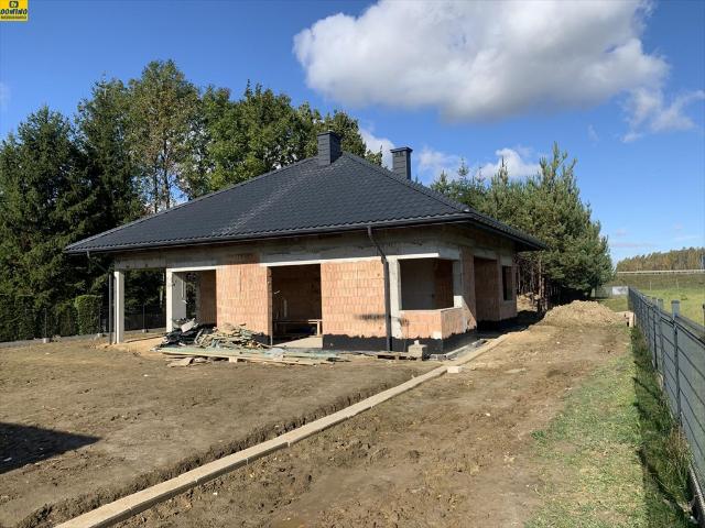 Nowoczesny dom 104 m² z garażem, stan surowy lub deweloperski polecam