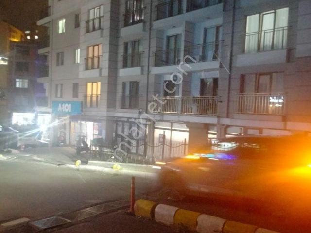 Kağıthane Talatpaşa Mahallesi Maria 44 02 Site 4 Bloklu 15 Katlı Otoparklı Havuzlu Satılık 2+1.daire