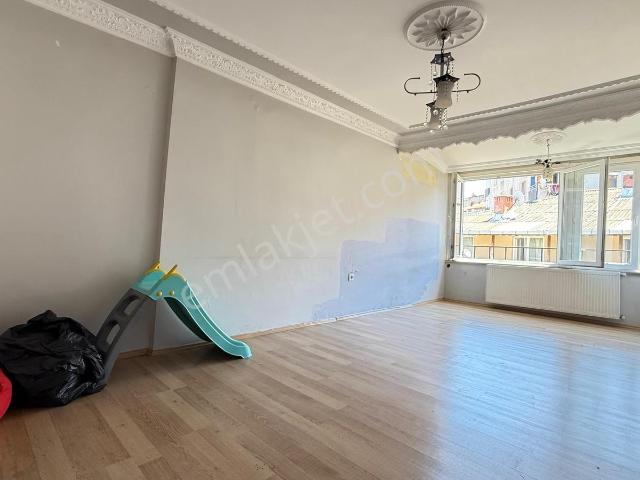 Kağıthane Talatpaşa Mh 3+1 Kiralık Daire Metrobüse 4dk Yokuşsuz
