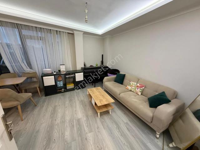 Kağıthane Yahya Kemal'de Satılık 1+1 Modern Daire