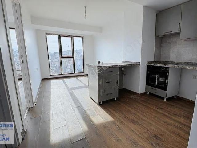 Kağıthane Çeliktepe'de Satılık 1+1 65m2 Fırsat Daire Yüksekkat