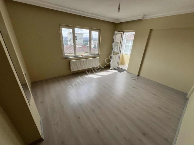 Kağıthane Gürsel Mah. 2+1 Kiralık 75m2 Metrobüse 5 Dk
