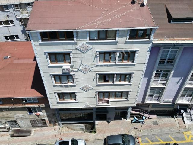 Kağıthane Gürsel Mh 2+1 Kiralık Daire Toplu Ulaşıma 1dk Ara Kat