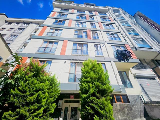 Kağıthane Hamidiye Mh. Satılık Dubleks Daire 3+1 140 M2 Otopark