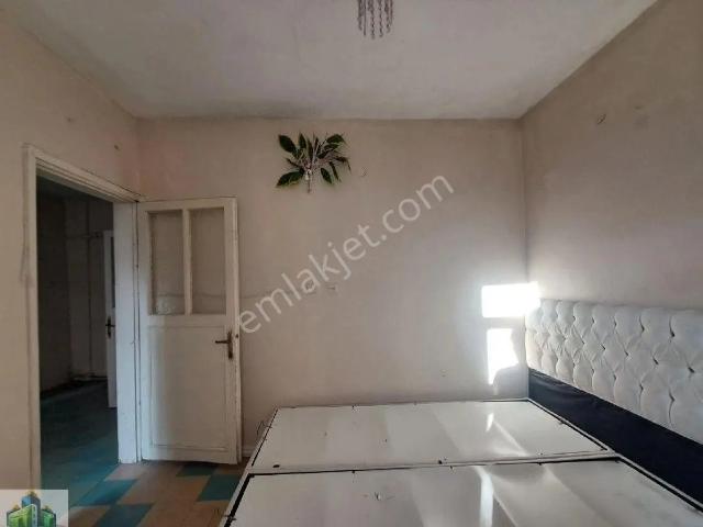 Kağıthane Harmantepe De 1.5+1 Yeni Binada Kiralık Lüxs Daire