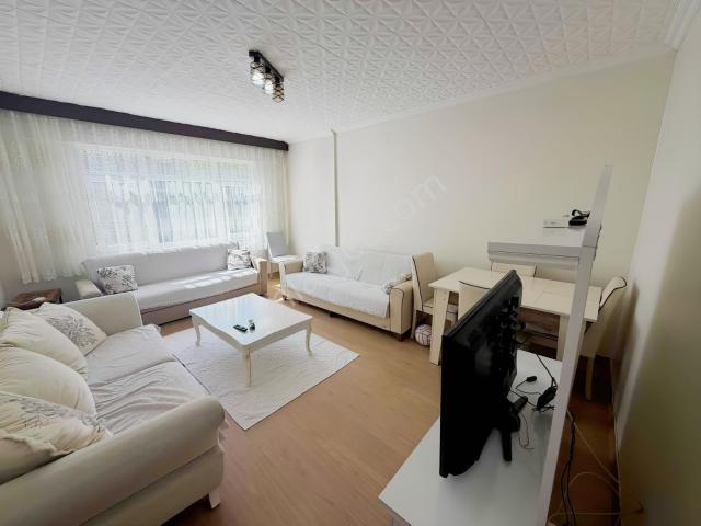 Kağıthane Hürriyet Mah Cadde Üzerinde 3+1 120m2 Daire