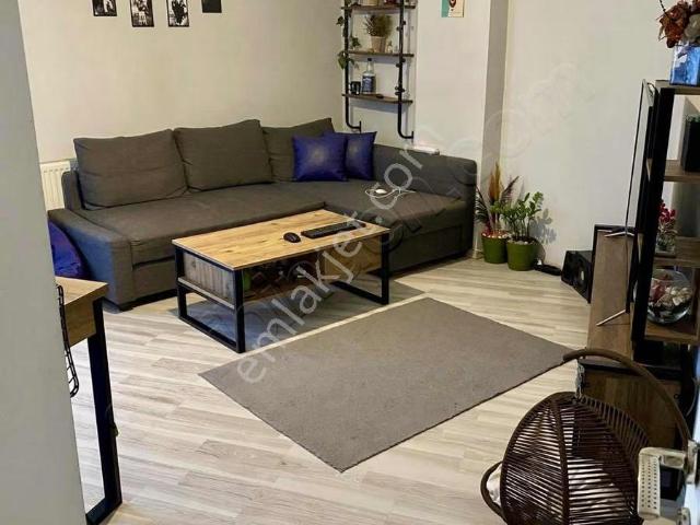 Kağıthane Şirintepe Mah Kullanışlı 1+1 Kiralık Daire