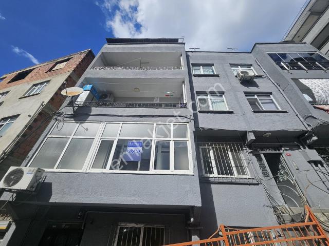 Kağıthane Şirintepe Mh. Kapalı Mutfak Balkonlu 3+1 Kiralık Daire