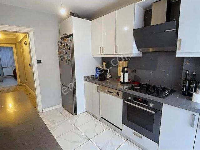 Kağıthane Merkez Akçay Sokak'ta 3+2 Fırsat Satılık Dubleks Daire