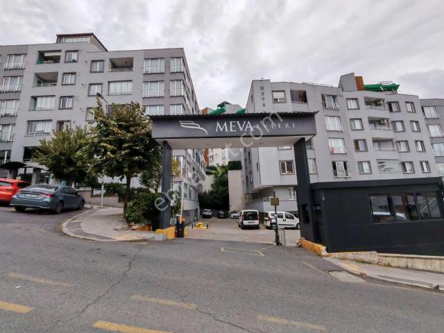 Kağıthane Merkez Mah. Metro Meva Evler Site İçi Luks 3+1