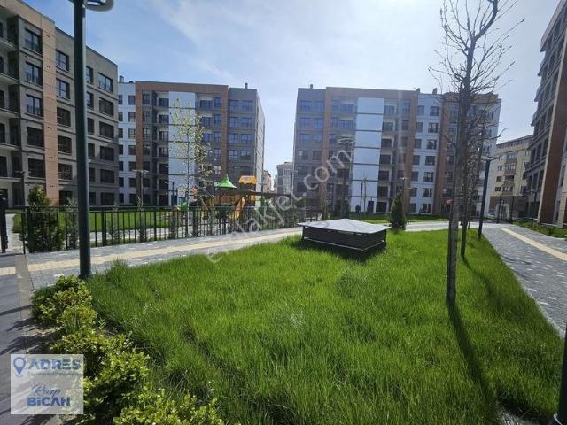 Kağıthane Merkez Mh. Toki Hizmet Sitesi 2+1 Kiralık Daire