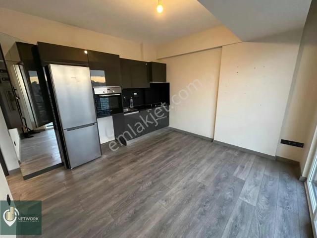Kağıthane Mint Yüksek Katlı Metroya 2dk Manzaralı 1+1 Lüks Daire