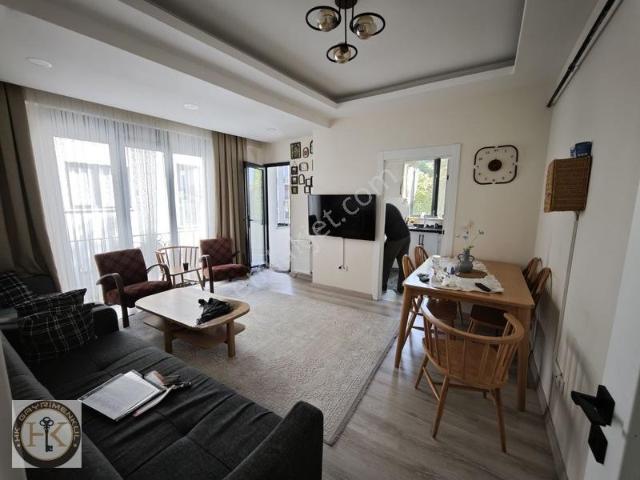 Kağıthane Nurtepe Şecaat Sokak 2+1 Satılık Daire