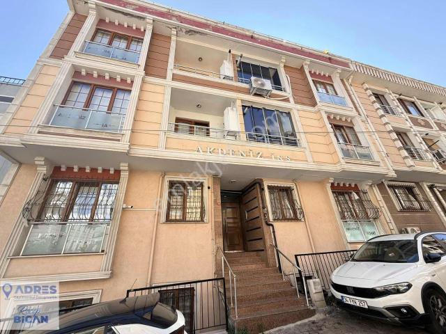 Kağıthane Nurtepe'de Metroya 5 Dk Satılık 2+1 100m2 Daire