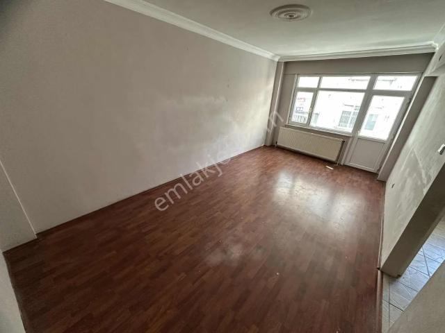 Kağıthane Ortabayır 1.kat 2+1 70m2 Kiralık Daire Merkezi Konum