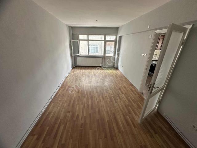 Kağıthane Ortabayır 2.kat 2+1 65m2 Kiralık Daire Merkezi Konum