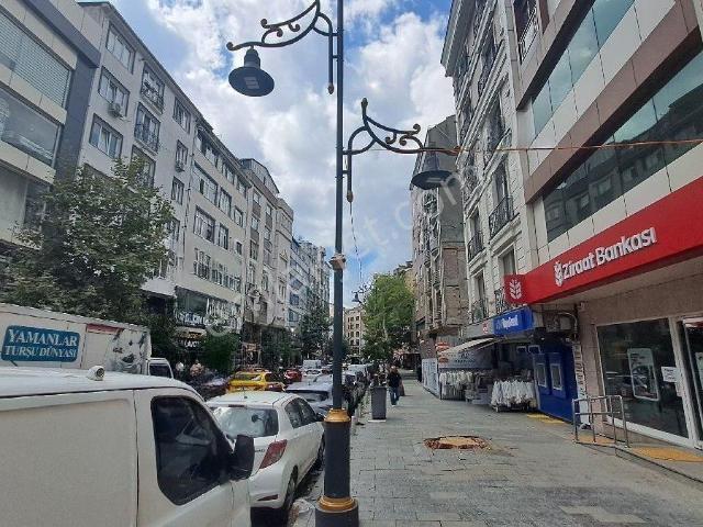 kağıthane Ortabayır Da Kiralık Cadde Üstü 2+1 Eşyalı Daire